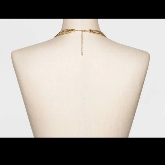 A new day gold multi-layered chain necklace - Picture 5 of 5